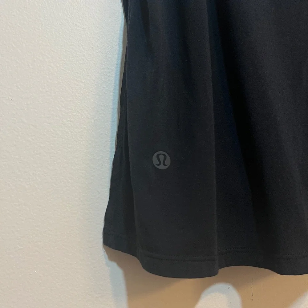 Lululemon‎ Tank Top Sleeveless Black Shirt Modal Silk Side Slit Estimated Medium